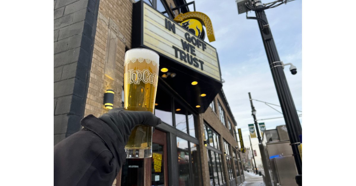 HopCat Celebrates Detroit Lions’ Historic Win With Increasingly Discounted Draft Beer