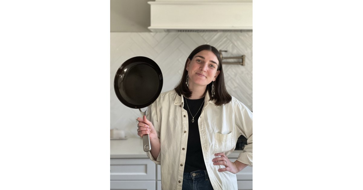 Revolutionizing Kitchens: The Strata Pan, a Natural Non-Stick Alternative Reshaping Cookware Standards